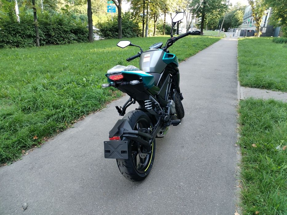 Мотоцикл CFMOTO 250NK LITE