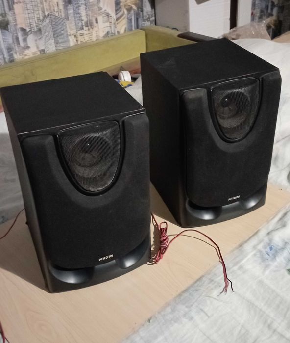 Акустика двухполосная колонки PHILLIPS FB330