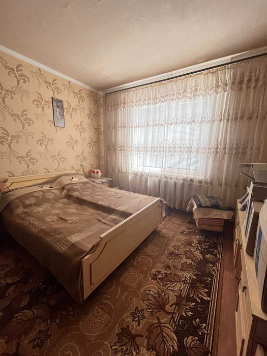 Продается 2-комнатная квартира на Артема