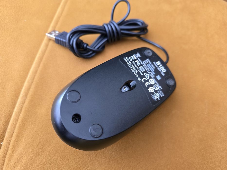 Myszka komputerowa Logitech B100 na USB 800 DPI optyczna