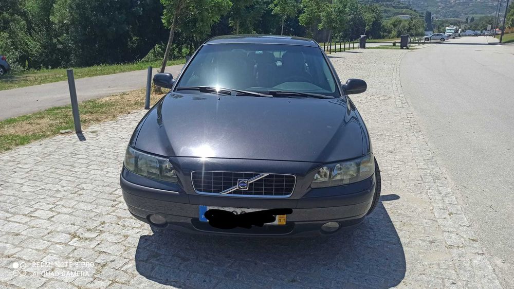 Vendo Volvo S60 D5 de 2002 188cv
