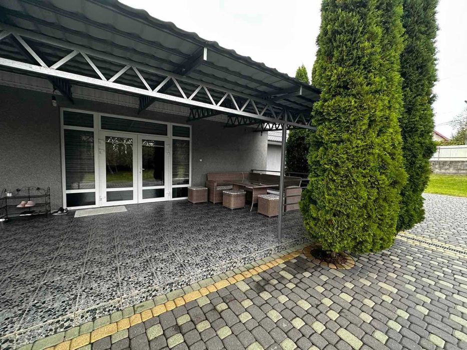 Продається будинок у Тячеві