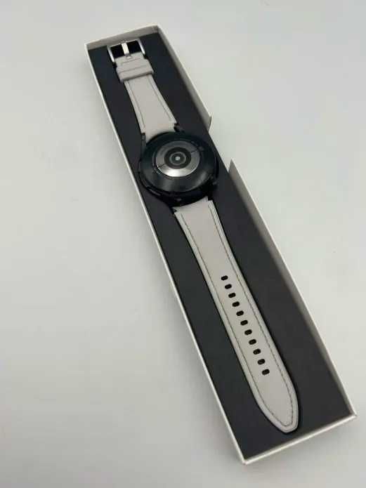 Galaxy Watch4 Classic 46mm LTE SM-R895F