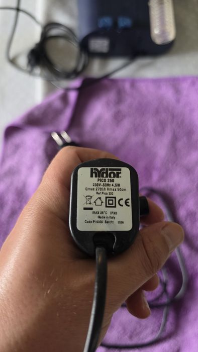 Bomba de circulação de água no aquário