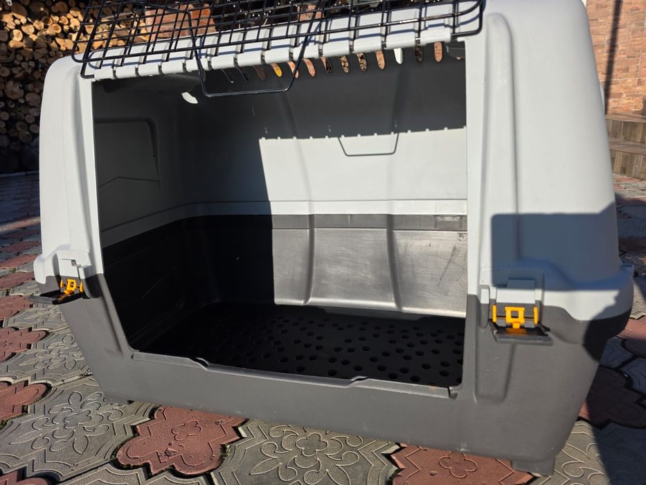 Переноска, бокс для собак