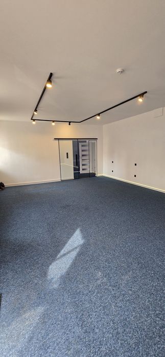 Lokal-biuro w centrum Łeby – deptak 70m2 /120 
70 m² + możliwość powięk