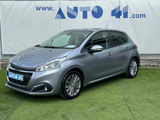 Peugeot 208 1.2 PureTech Signature