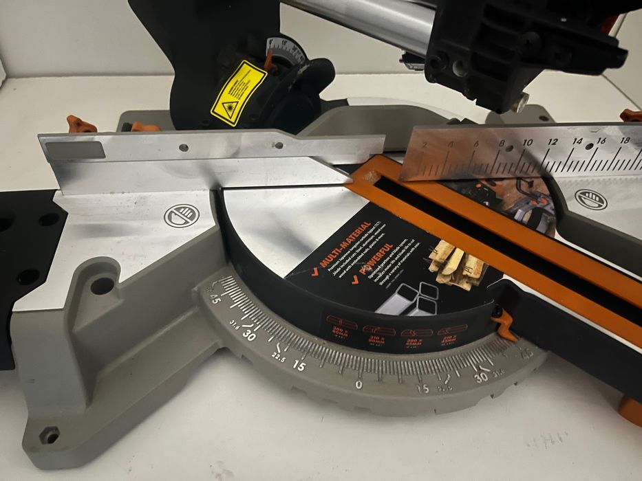 Piła ukośnica Evolution R255SMS 2000W 255mm