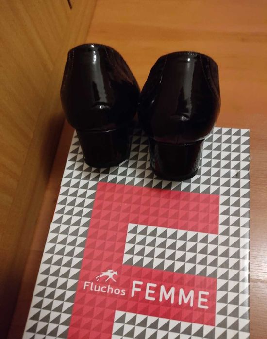 Sapato elegante em pele castanho n°39