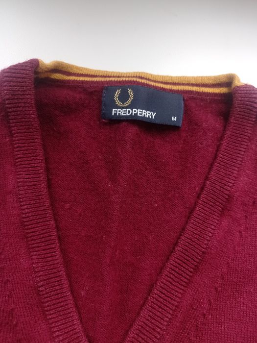 Светр та куртка Fred Perry