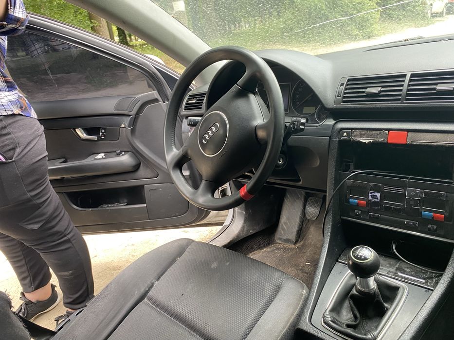 Audi A4 B6 на запчастини