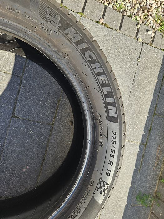 Opony Michelin 225/55 R19