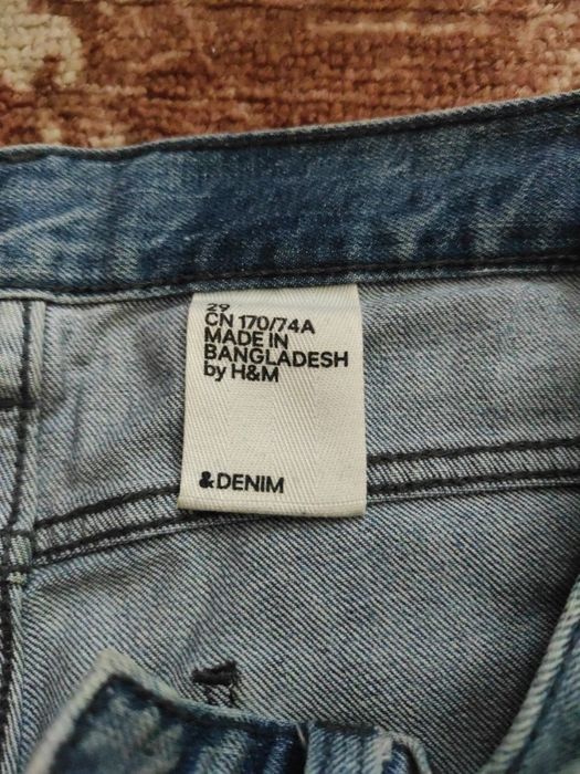 Продам шорти джинсові