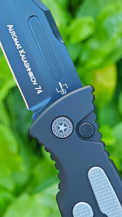 Boker Plus Kalashnikov 74 OTS Black Automatic Knife, складний автоматичний ніж, алю руків'я з вставками ст G10, клинок  D2