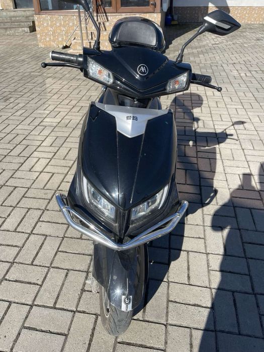 Продам електроскутер aima big bull black
