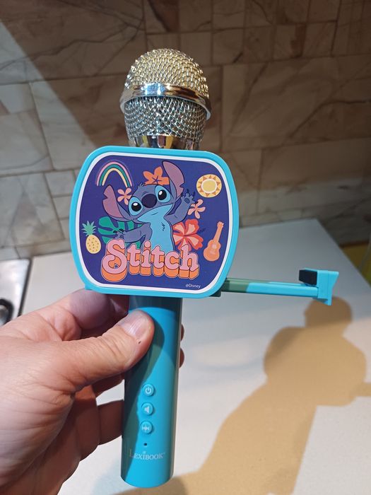 Mikrofon Stitch karaoke