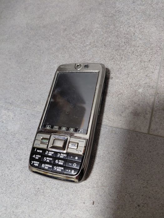 Смартфон Nokia Е72