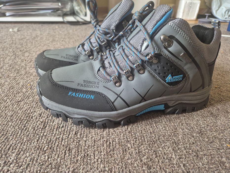 Nowe buty trekkingowe R44 wkładka 27 cm