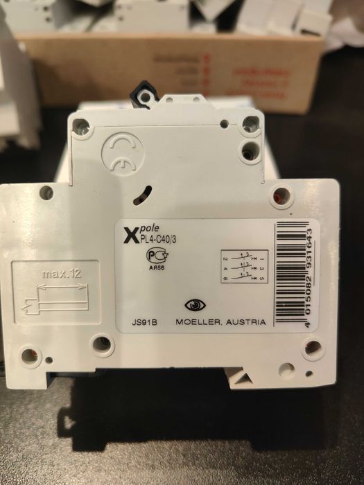 Узо, диф автомат, реле Eaton Moeller Iek