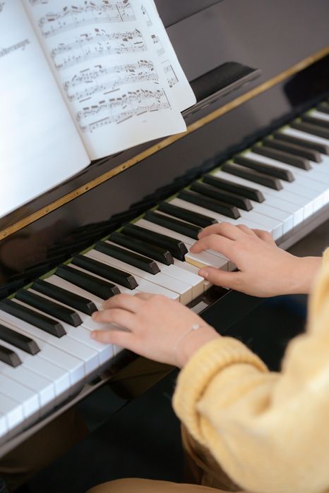 Aulas de piano e canto