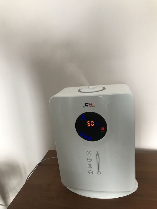 Зволожувач повітря електричний