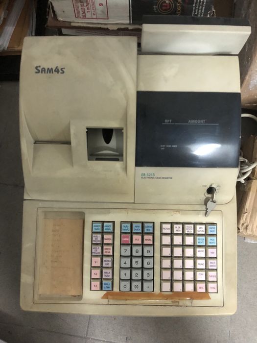 Maquina registadora em bom estado