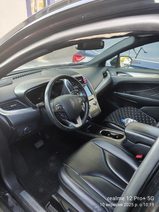 Продам  Lincoln Mkc