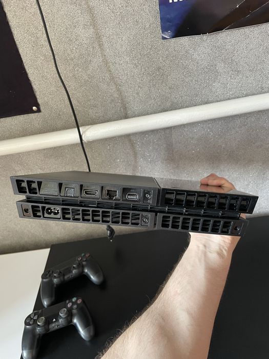 ‼️ PS 4 500gb + 2 джойстика ‼️ не ps4 pro slim