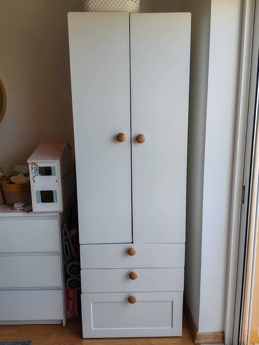 Quarto infantil – Cama + Roupeiro