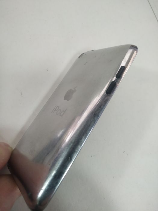iPod 4  "А1367" 8гб на запчасти либо под восстановление