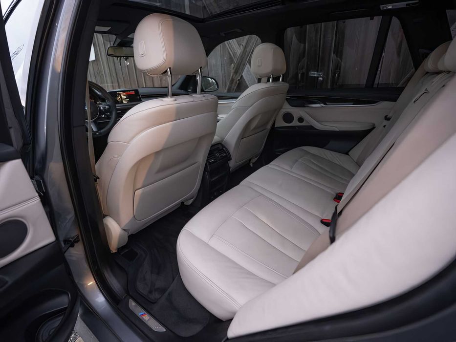 BMW X5 xDrive35d      2014