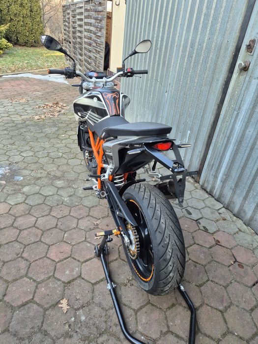 Ktm 690 duke 2012 Akrapovic carbon