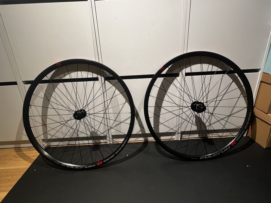 Koła Fulcrum Rapid Red 900