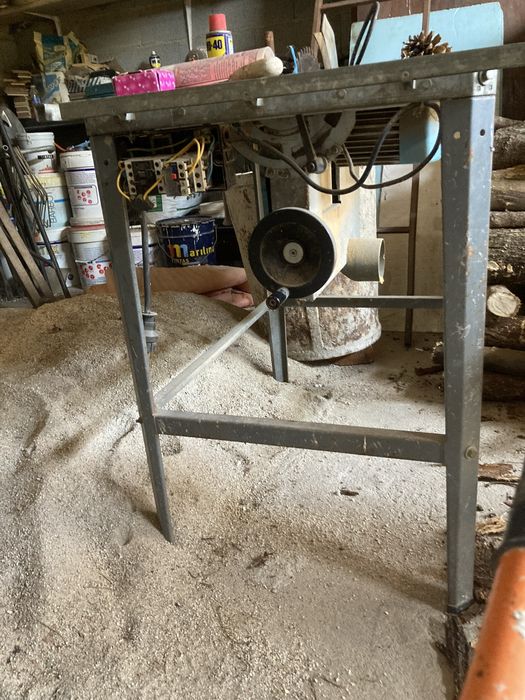 Serra circular de mesa