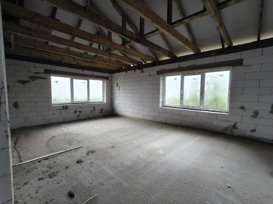 Продаж будинку  двохповерхового