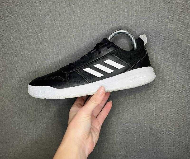 Кросівки Adidas Tensaur 36 р