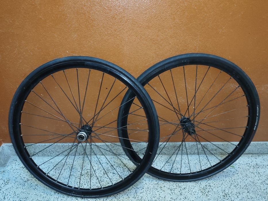 Rodas blackjack com Cubos shimano de eixo de última geração