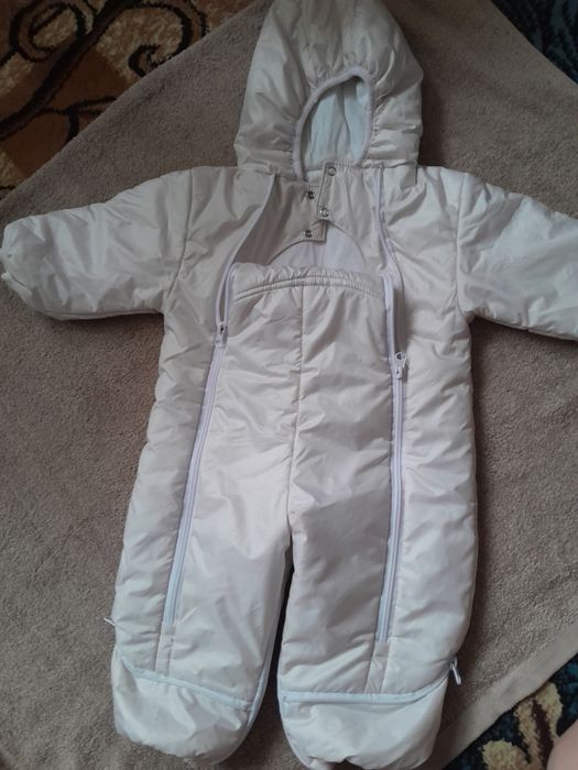 Продам комбінезон осінь-весна.