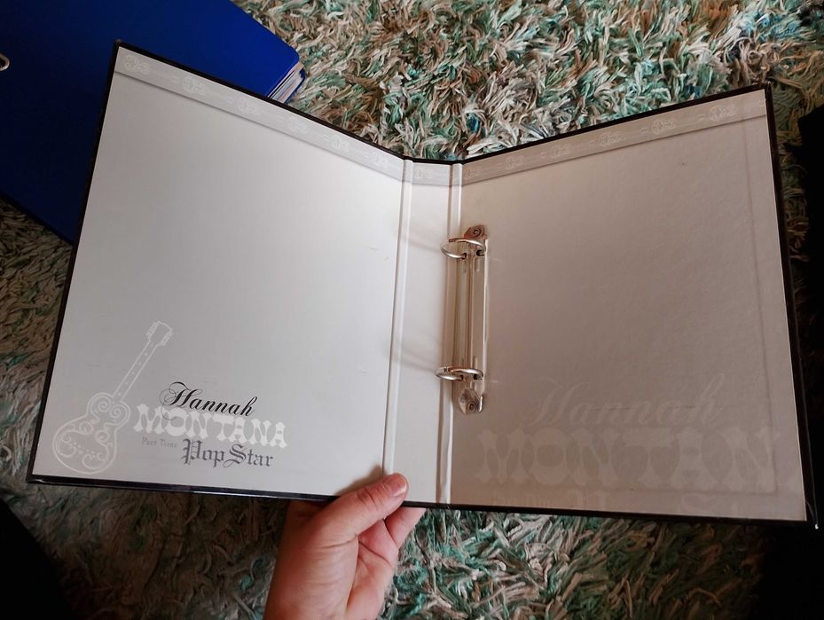 Segregator z 2006 roku Hannah Montana