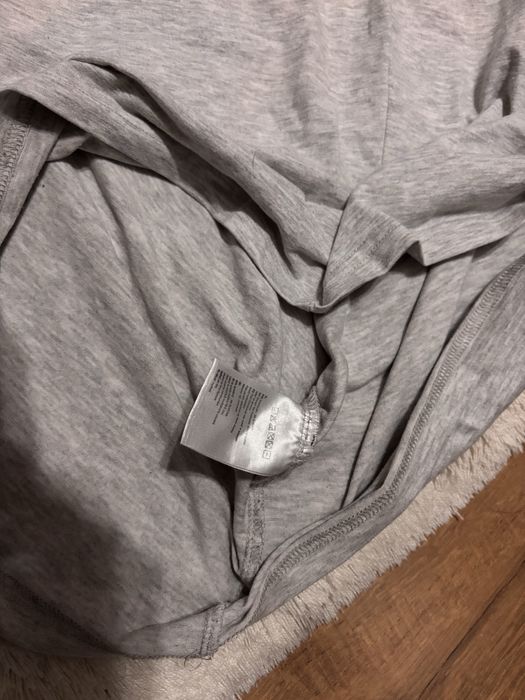 Szara koszulka tahirt Lacoste