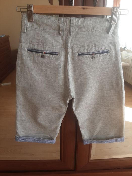Eleganckie spodenki chłopięce r.146  stan idealny/ regulacja w pasie