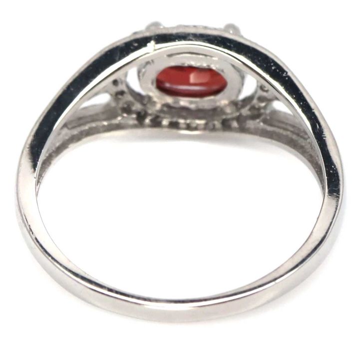 Srebrny pierścionek 925 z naturalnym granatem R14