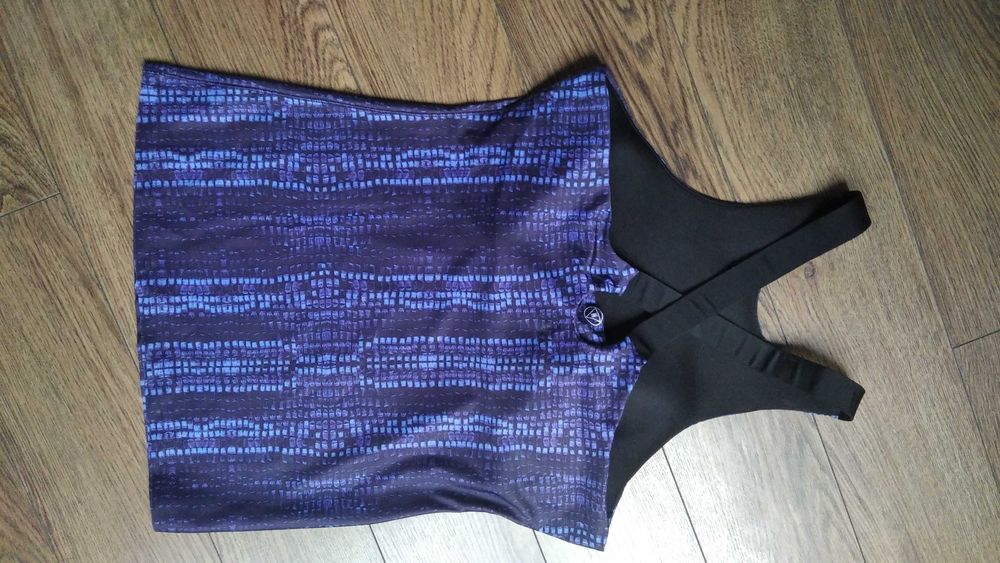 Koszulka sportowa na ramiaczkach