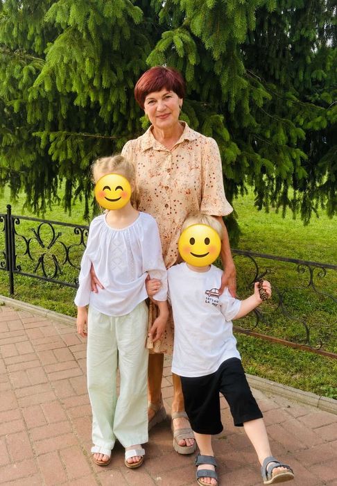 Пропоную послуги няні