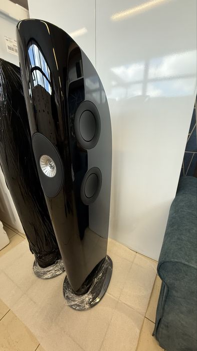 Kolumny KEF Blade Two