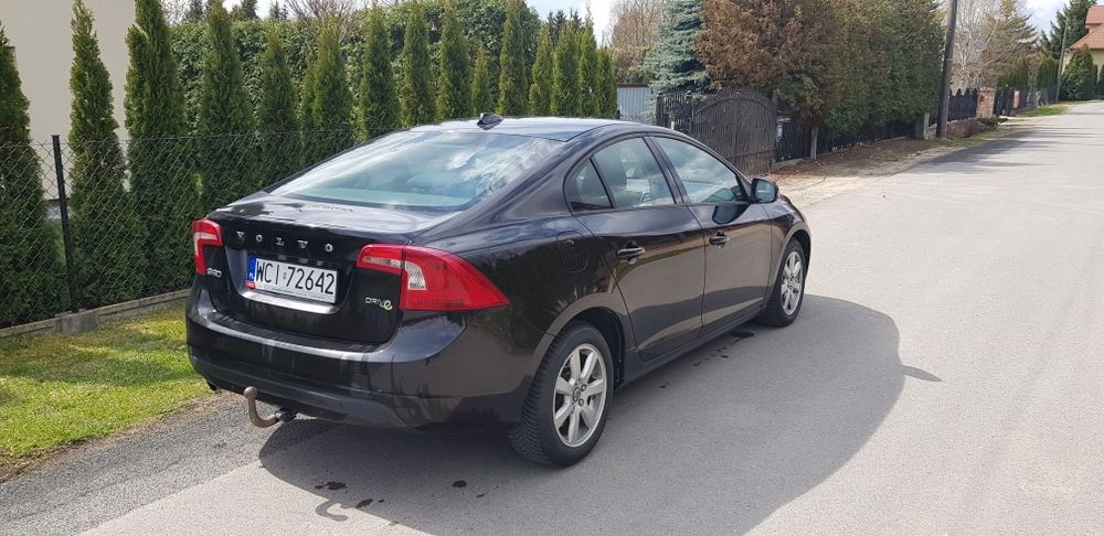 Volvo S60 1,6 D w dobrym stanie