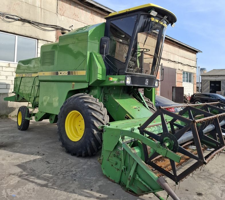 Продам комбайн Джон Дір 1055