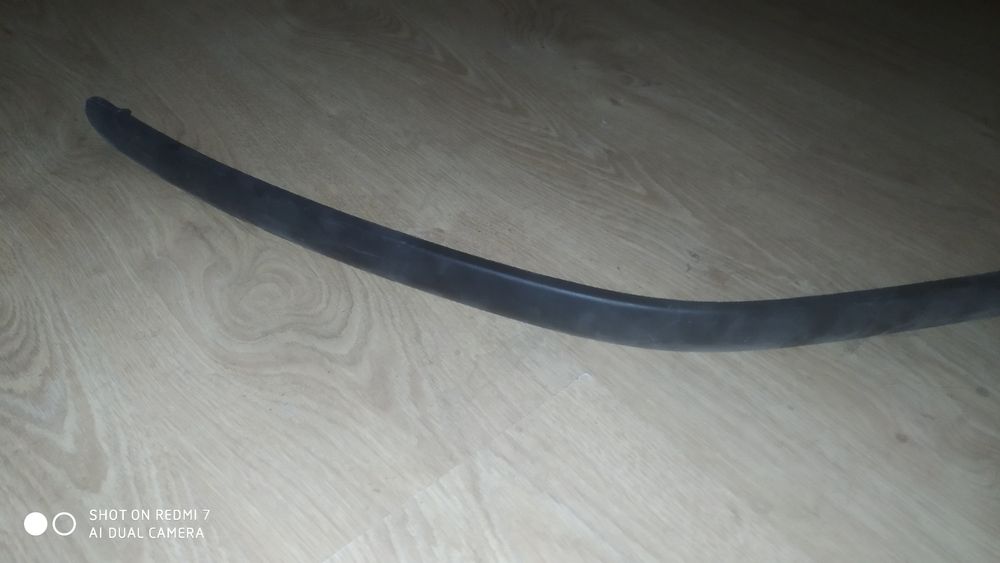 Молдинг пер. бампера правый honda civic 96-98