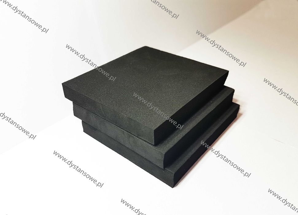 Podkładki dystansowe wygłuszające EPDM 10mm pod legary. 50szt