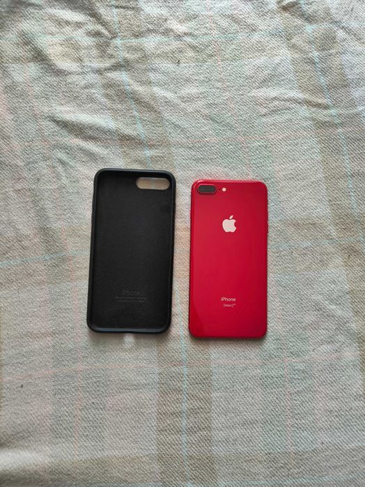 iPhone 8 Plus 64 ГБ Product Red Neverlock